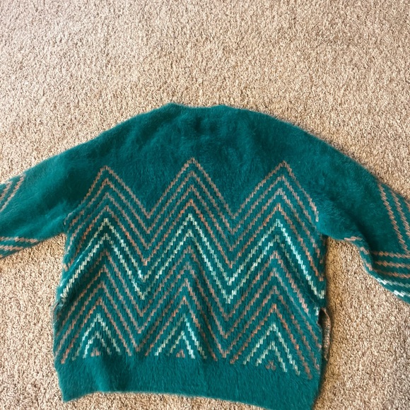 😍Arula Turquoise Chevron Sweater😍 - Picture 16 of 16